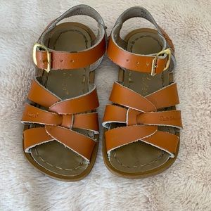 Hoy Salt Water Sandals